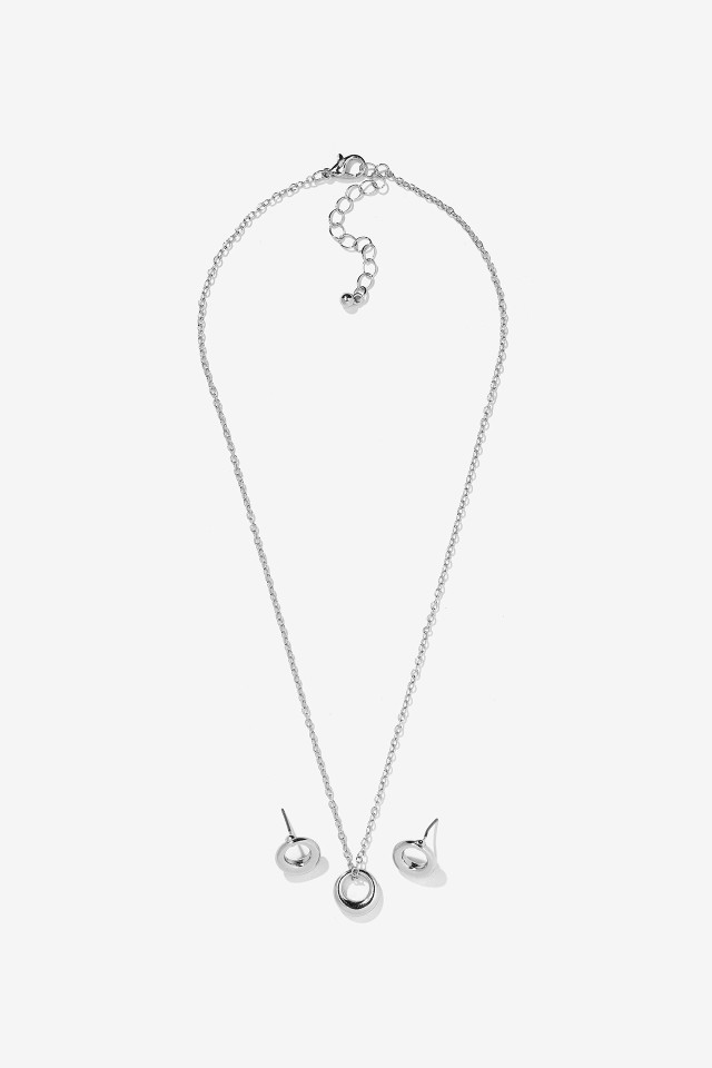 Set de Collar y Pendientes Circulares