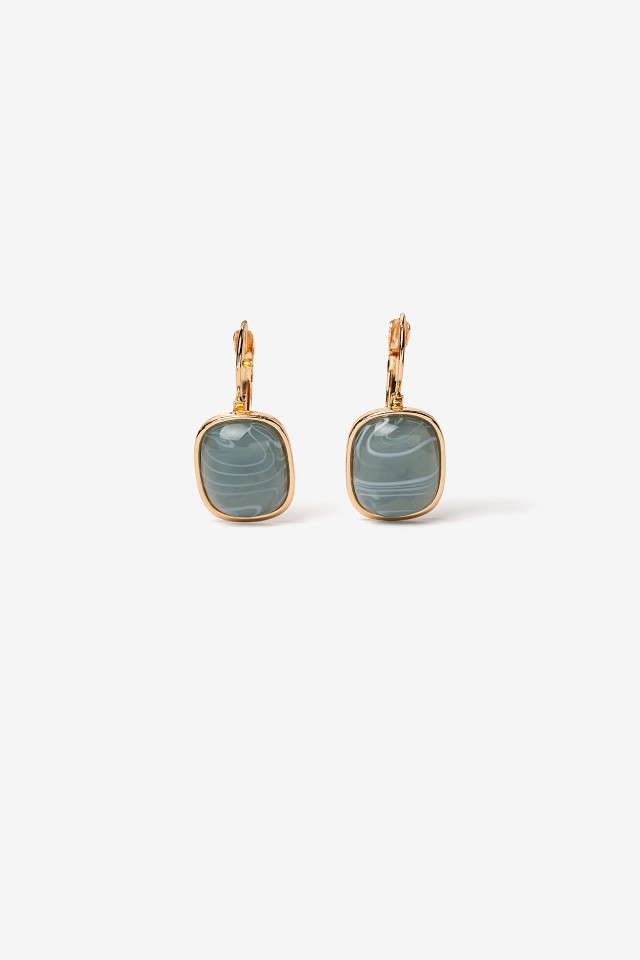 Pendientes con Detalle Acrlico