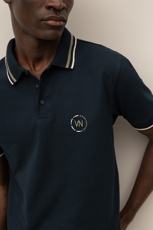 Polo Regular con Logo Polo Regular con Logo