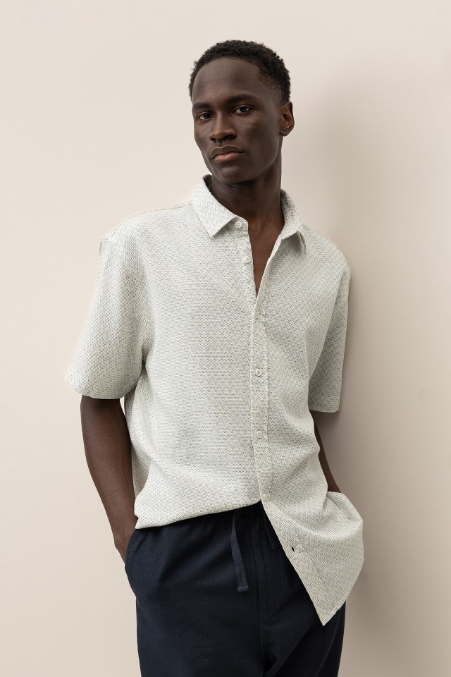 Camisa Relaxed Bordado Ziguezague