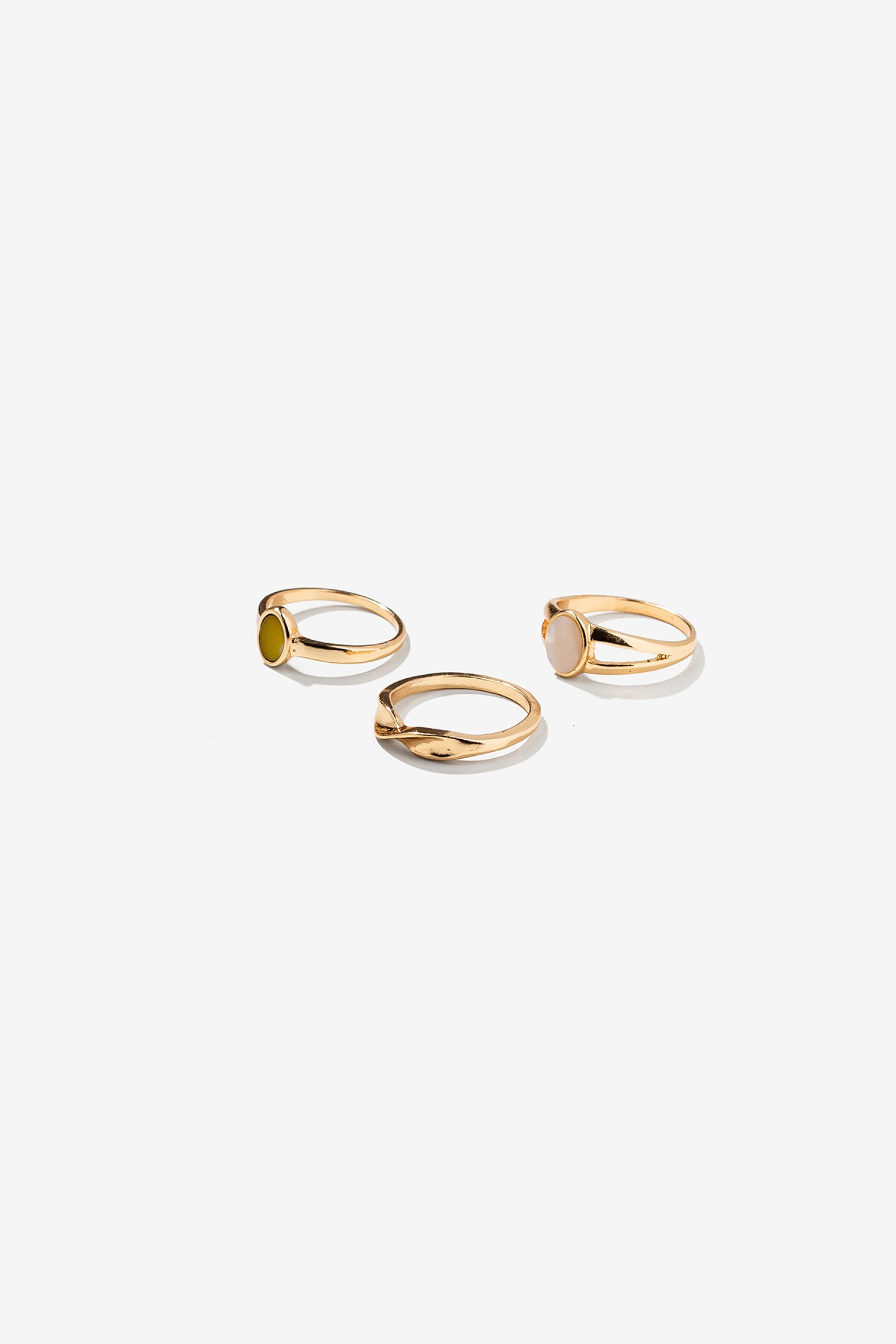 Mother-of-Pearl Rings Pack