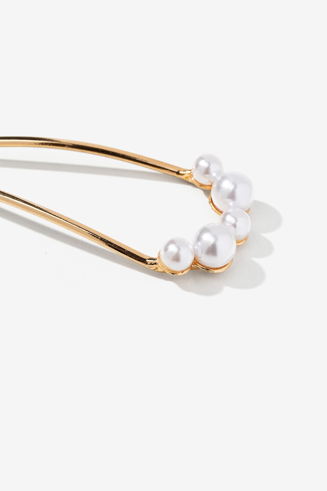 Hair Clip with Pearl Effect