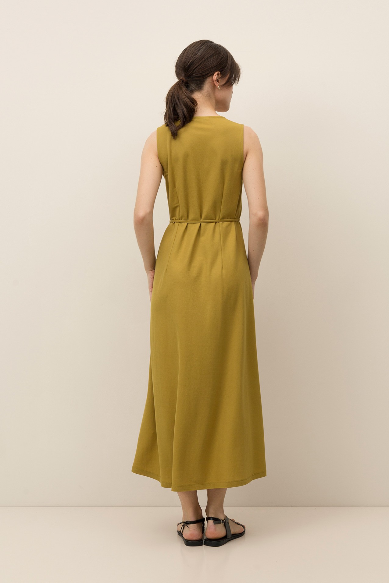 Vestido Midi com Cordo