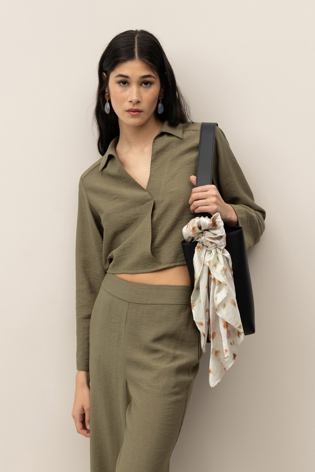 Blusa Cropped com Bainha Franzida
