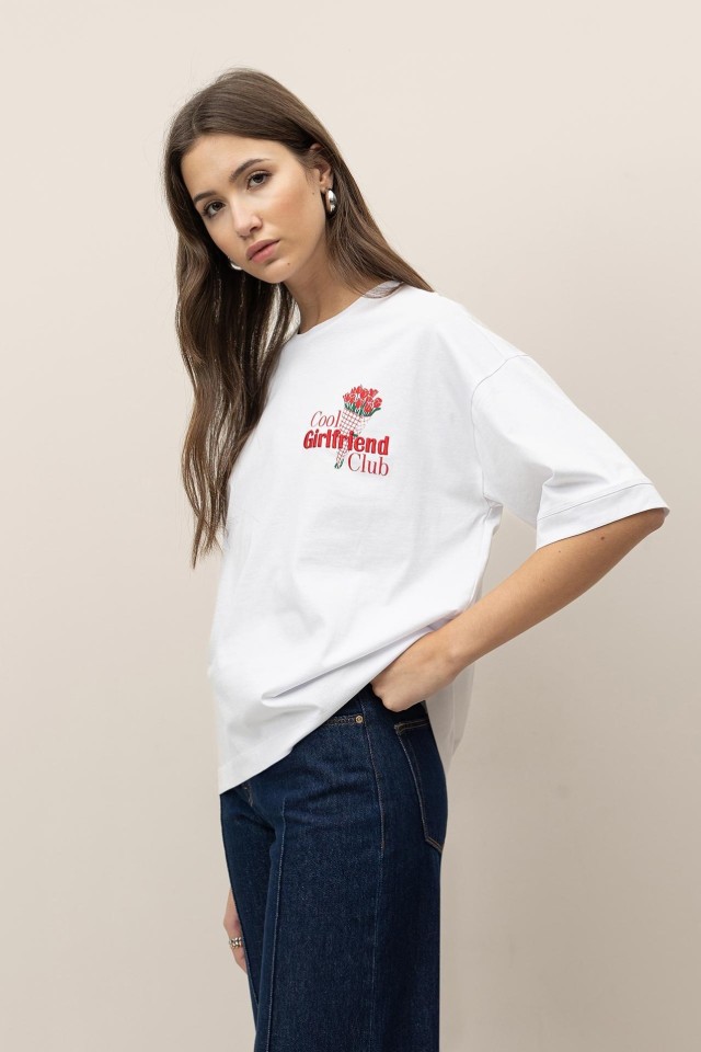 T-Shirt Oversized Bordado Girlfriend