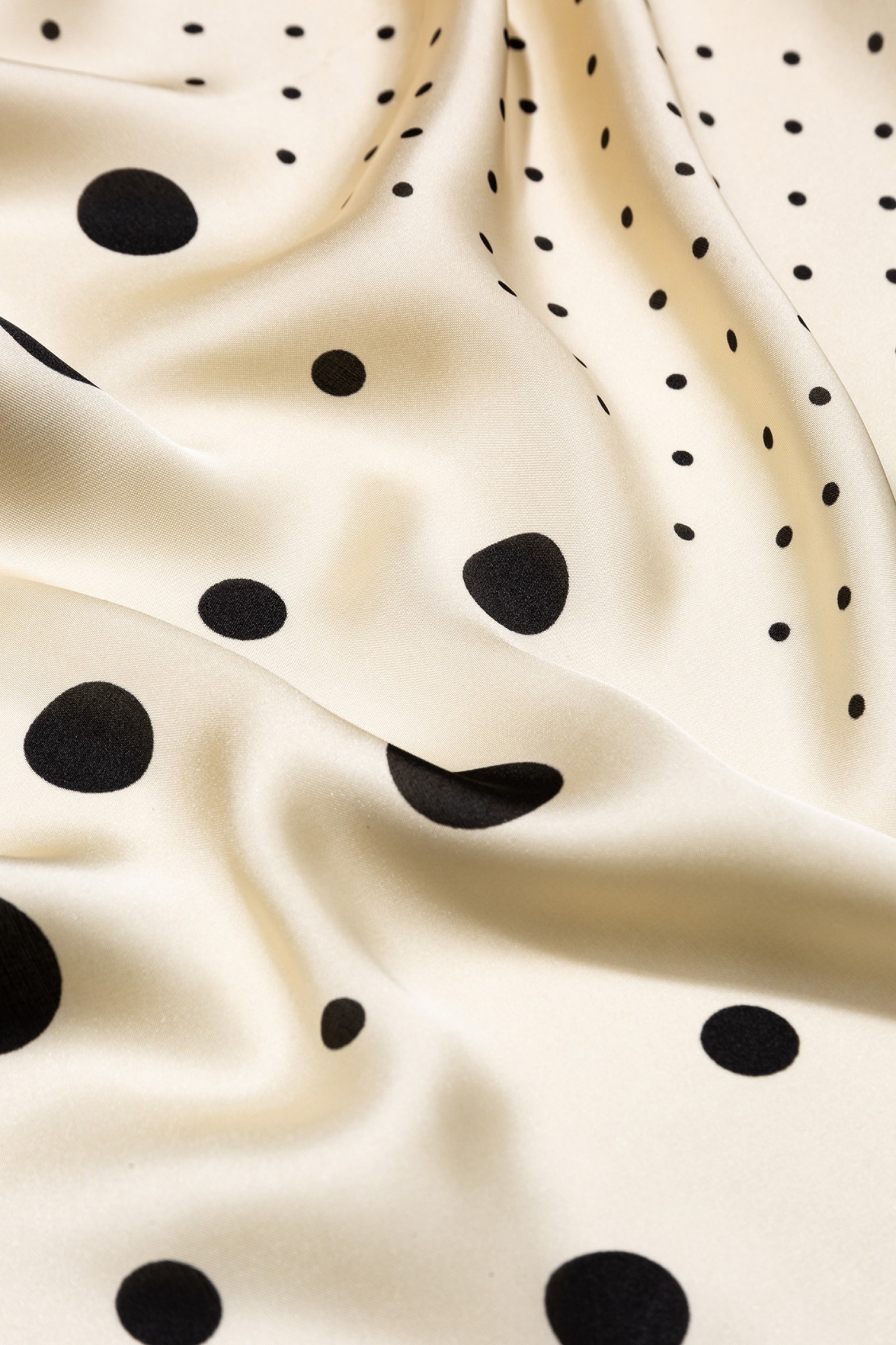 Bicolor Satin Bandana