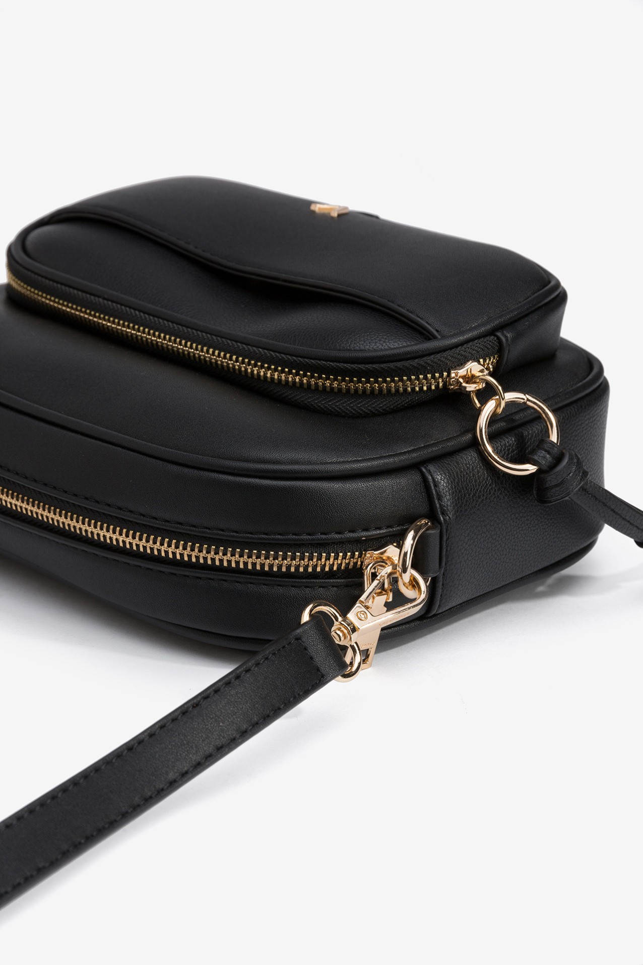 Mala Tiracolo Efeito Pele