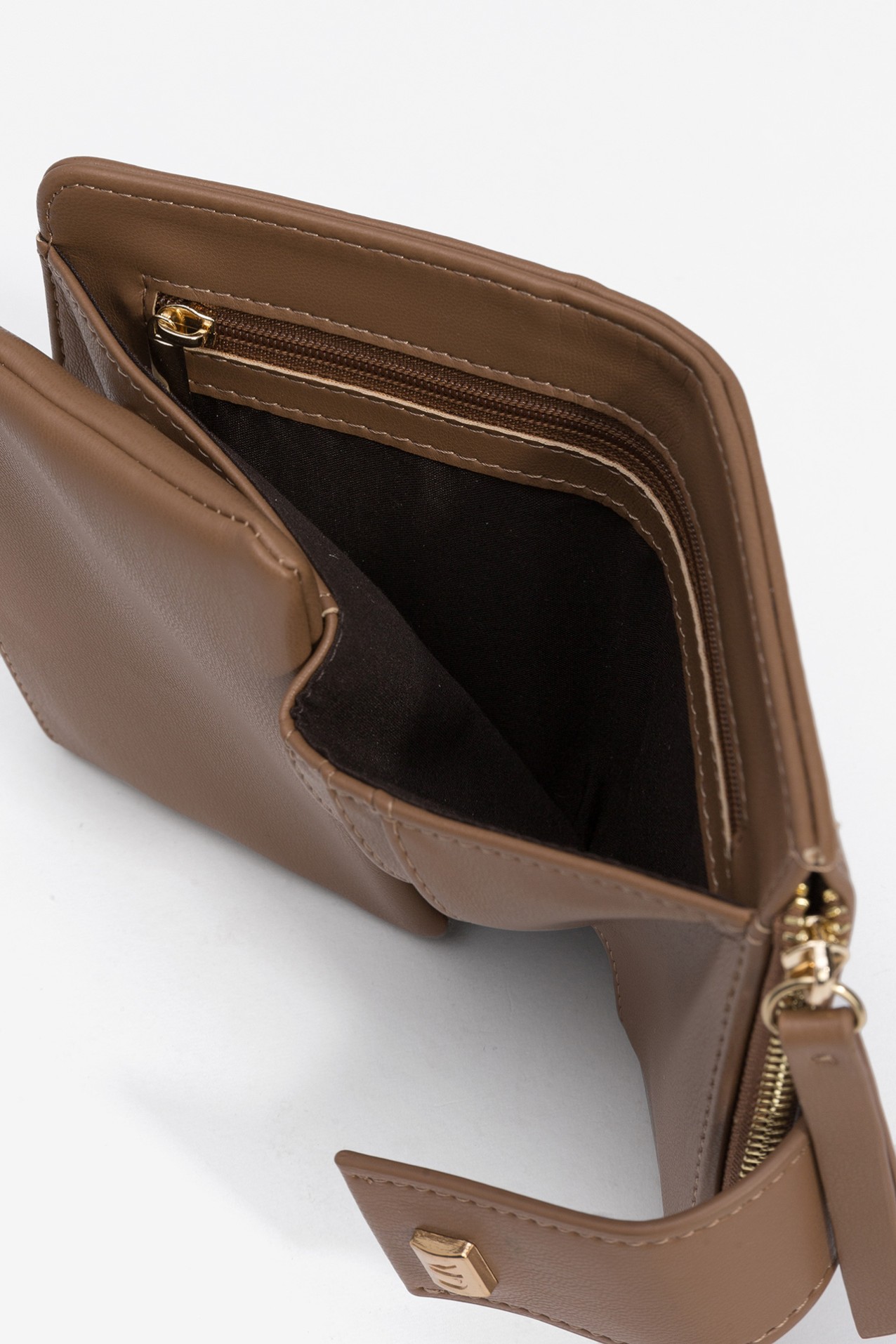 Porta-moedas com Pala