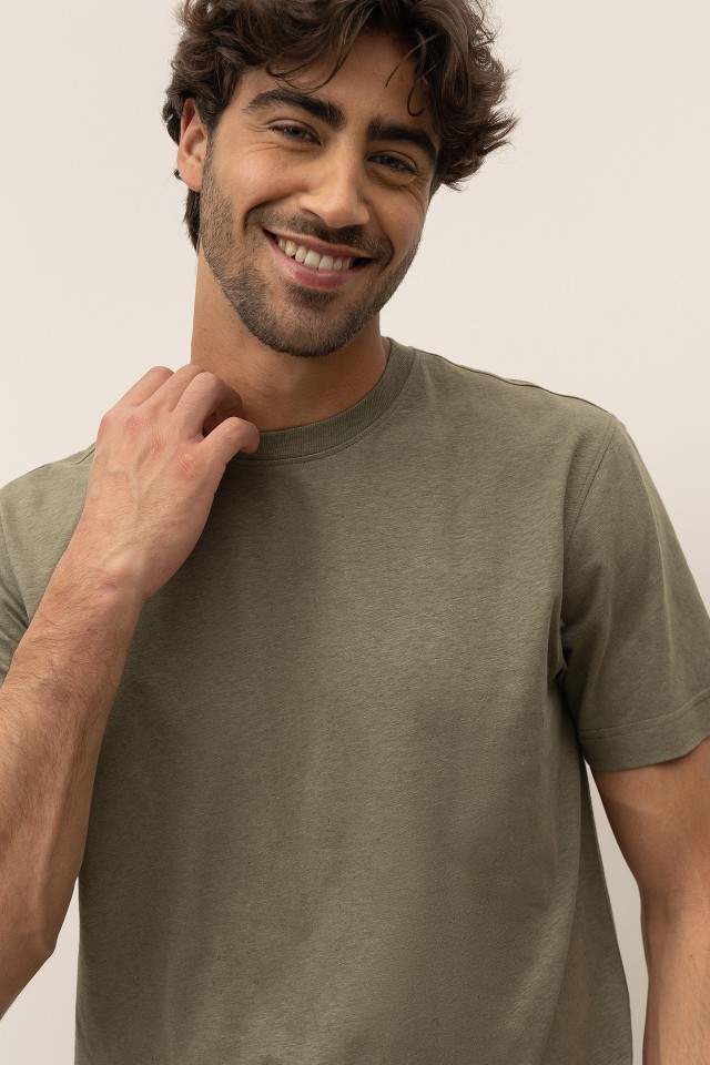 T-Shirt Malha com Linho