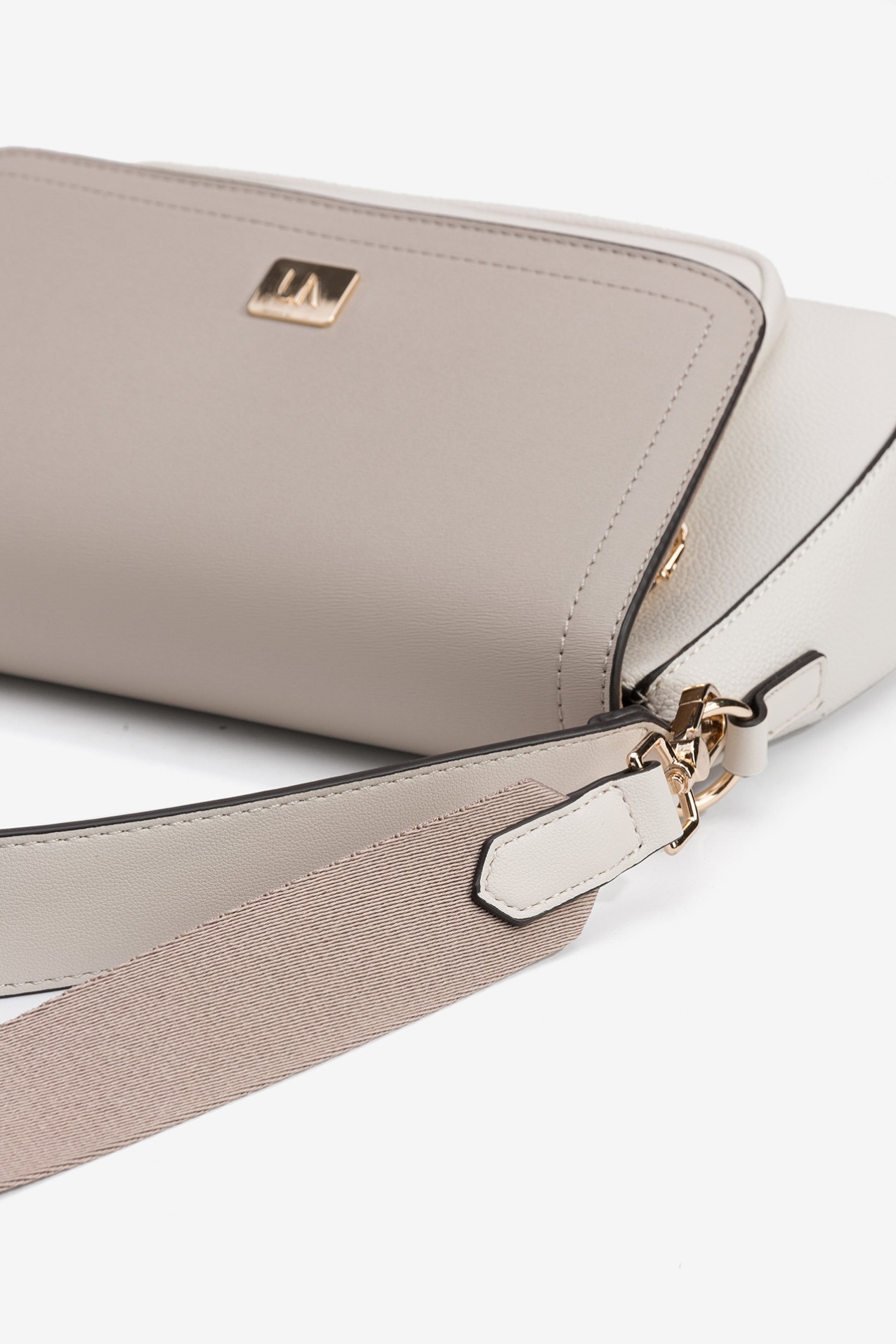 Bolso Bicolor con Solapa