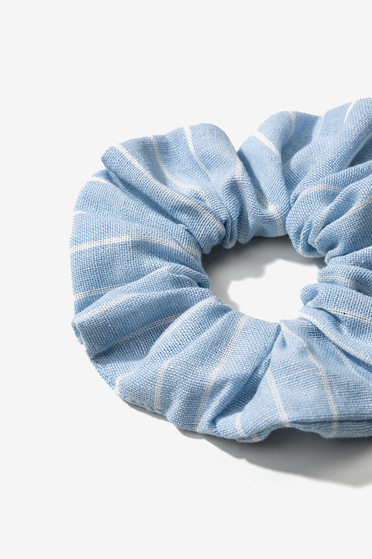 Scrunchie with Printed Linen