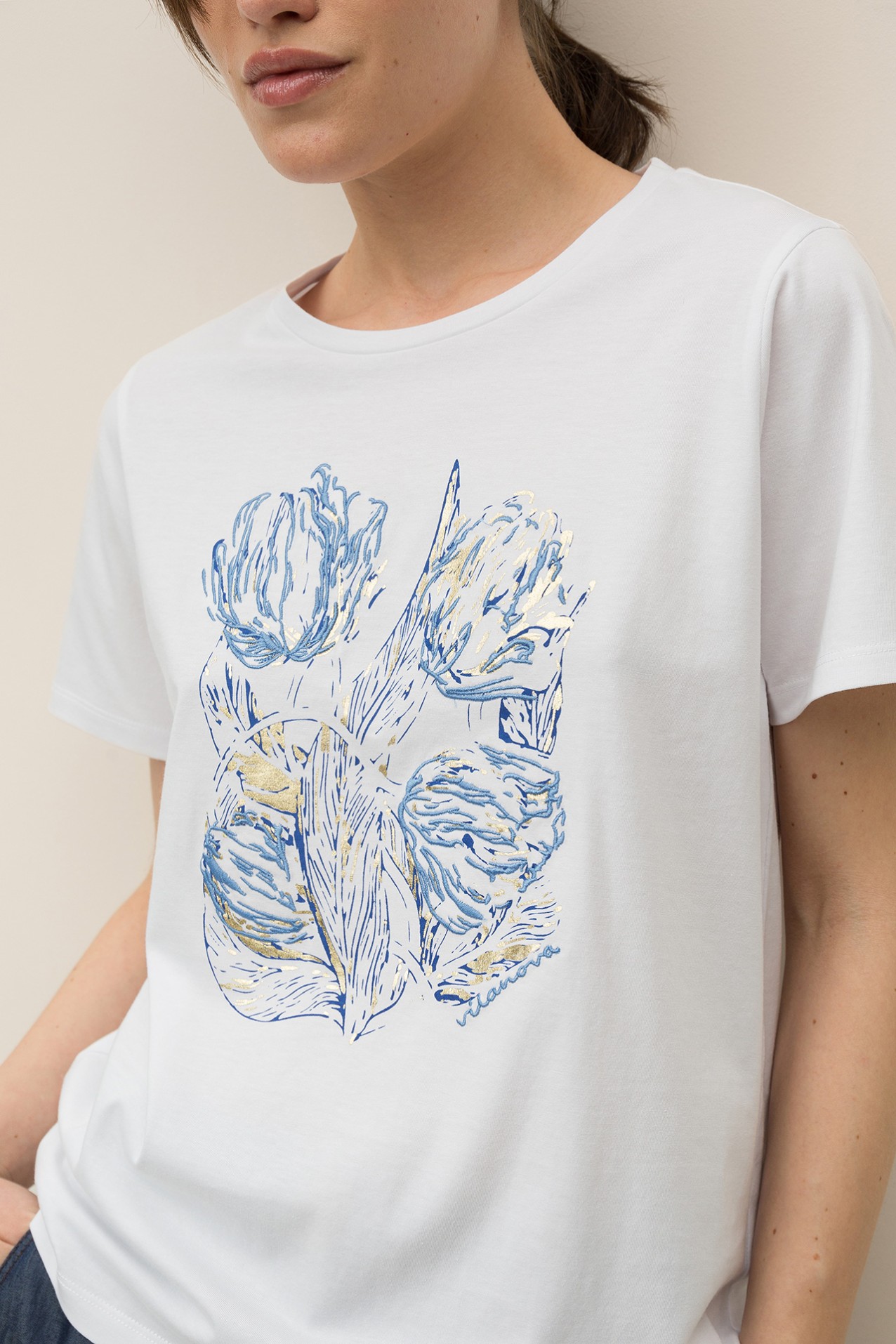 T-shirt Estampado Floral Bordado