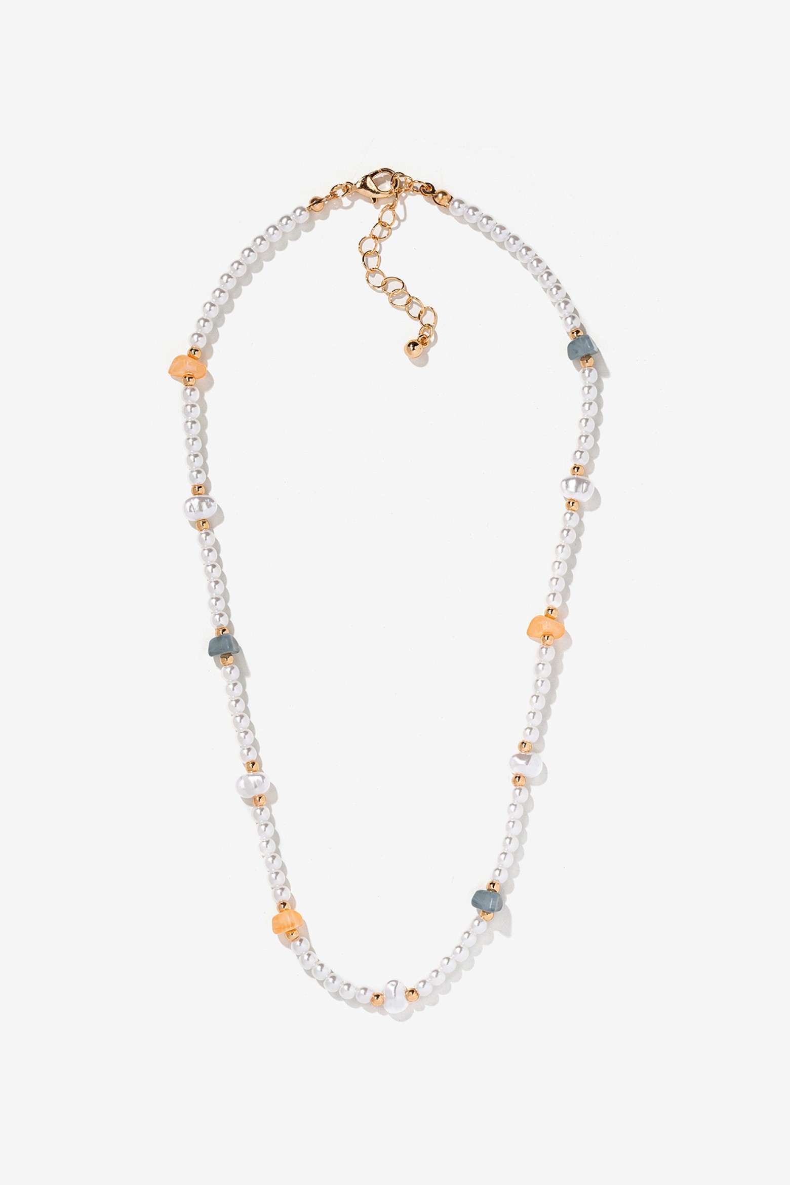 Collar de Cuentas con Efecto Perla