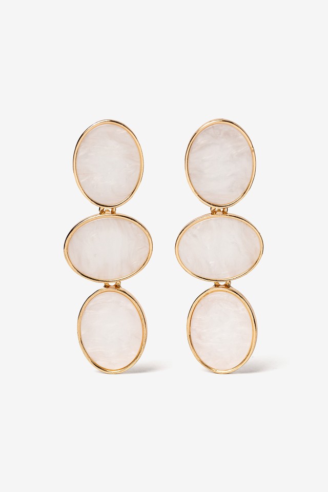 Pendientes largos con colgantes acrlicos