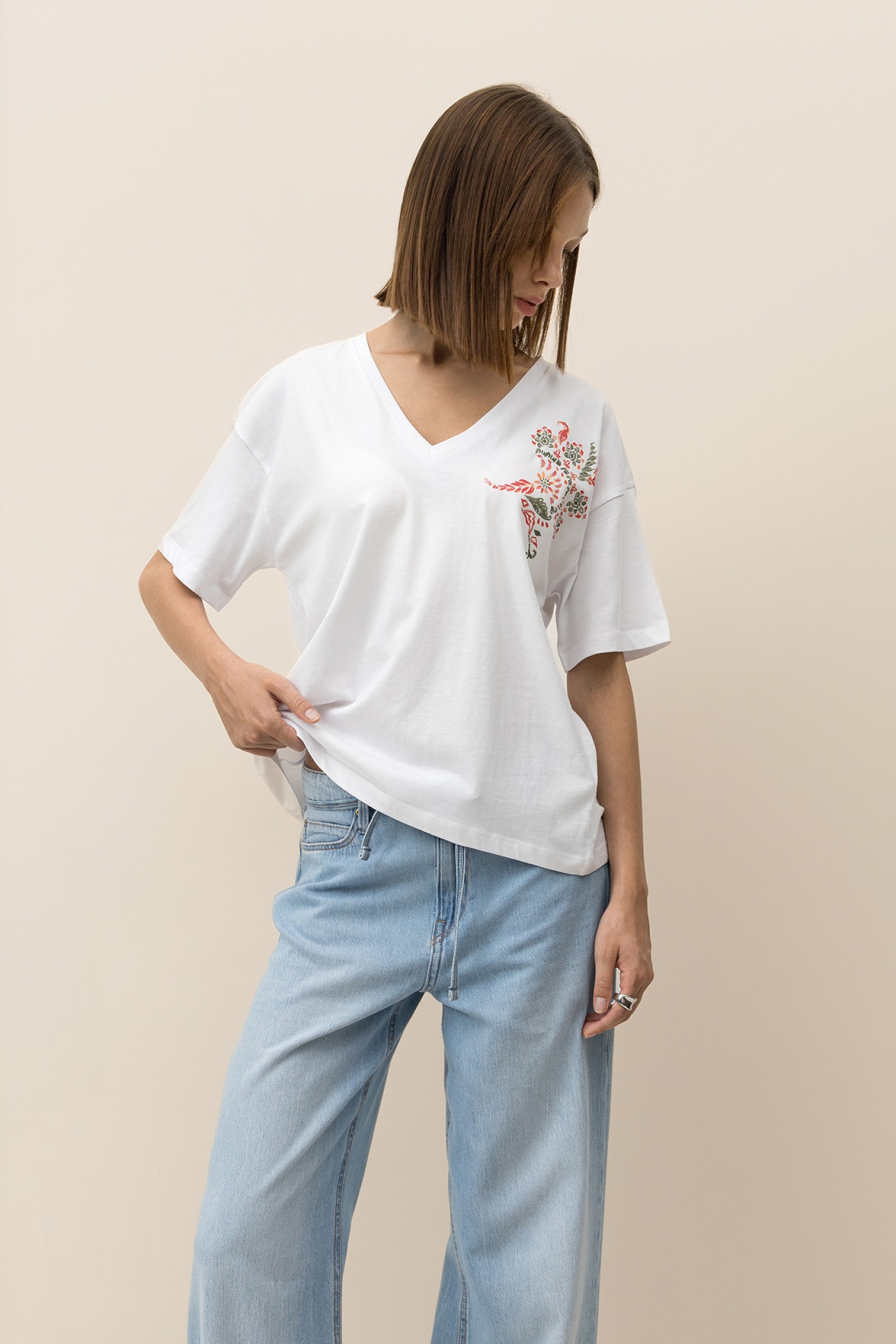 Relaxed Fit T-shirt with Floral Print