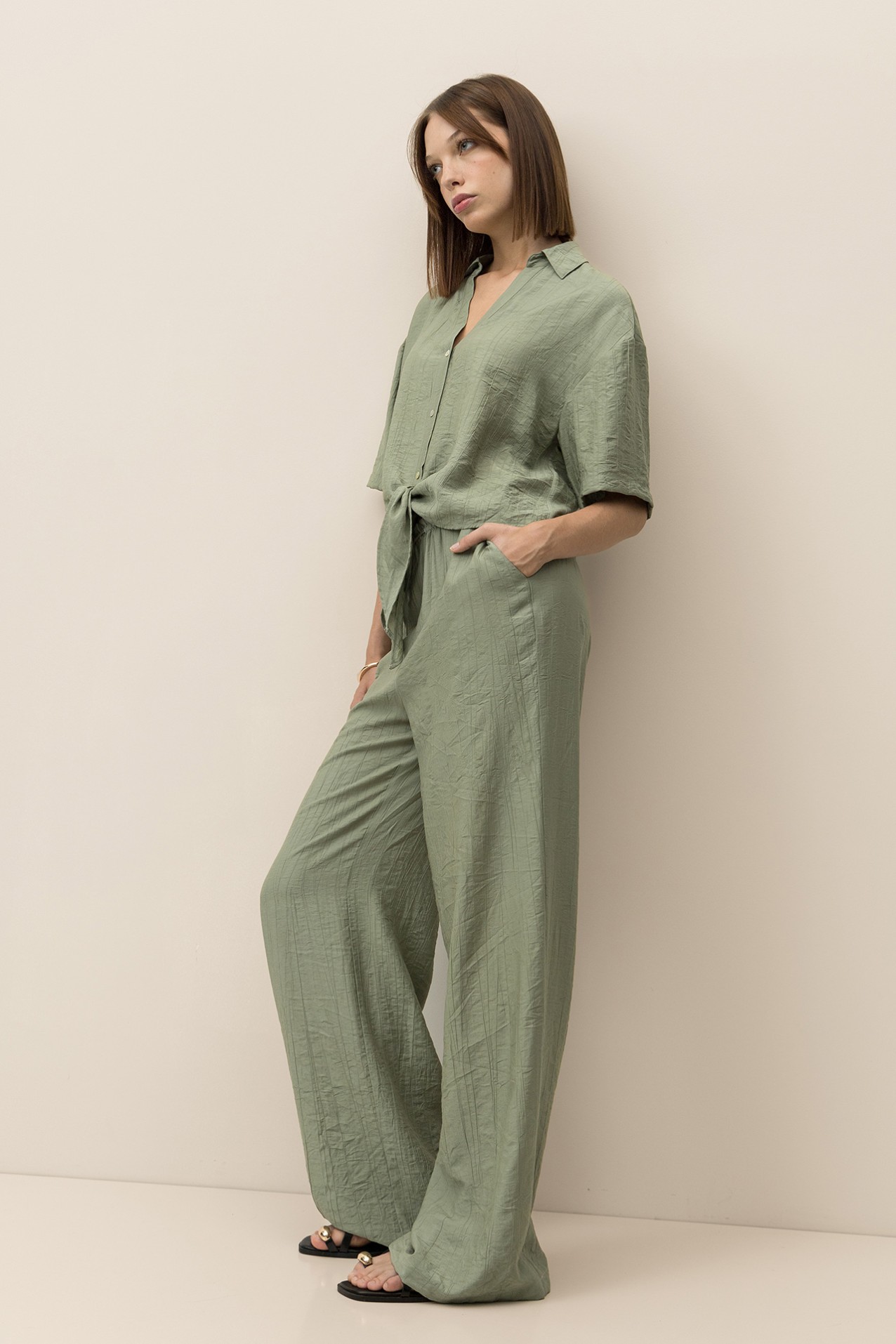 Calas Wide-leg Wrinkled