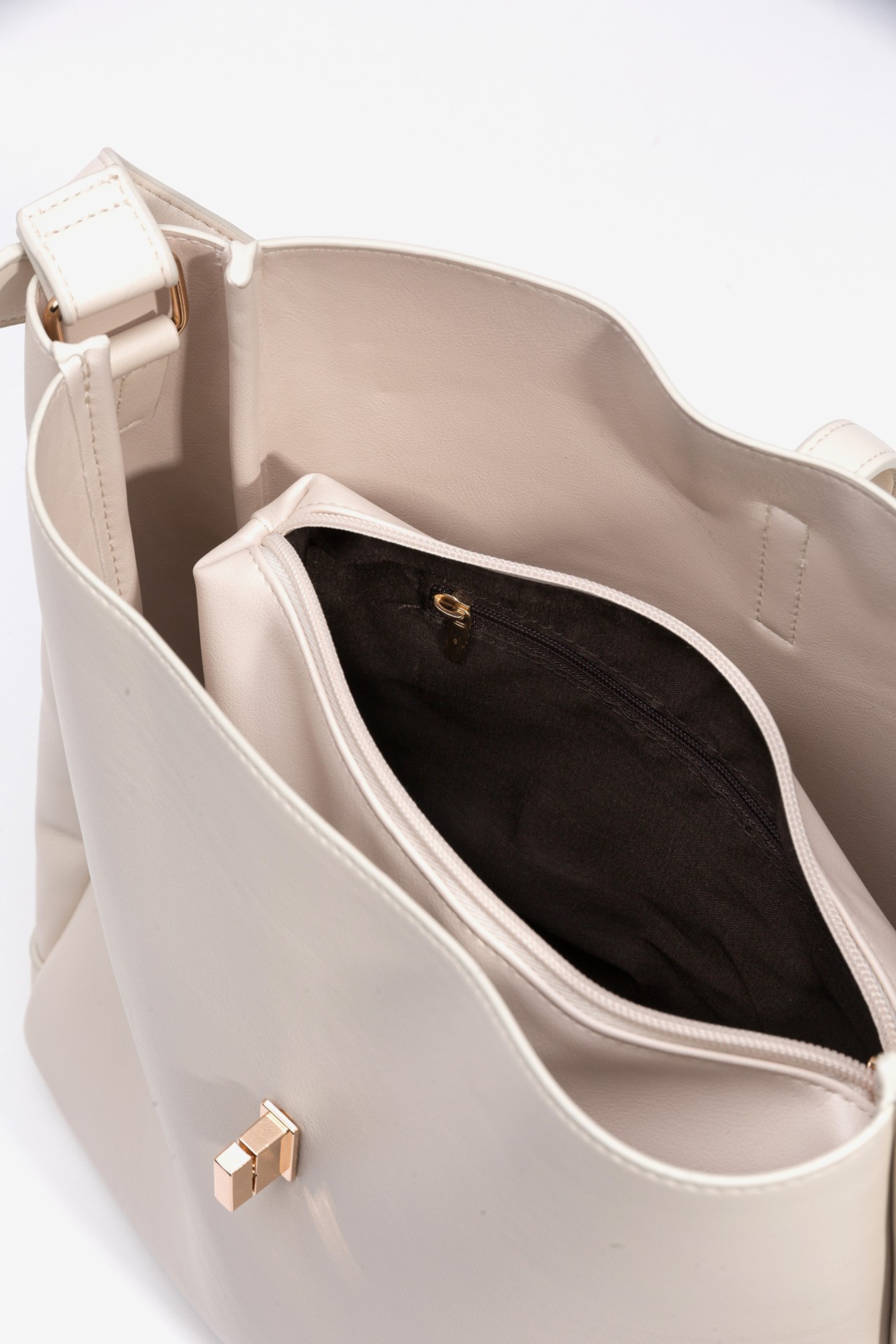 Mala de Ombro Efeito Pele