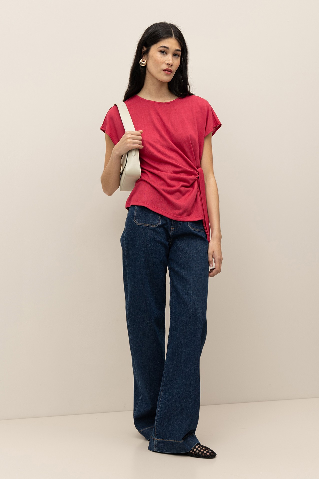 Jeans Wide Leg com Bolsos