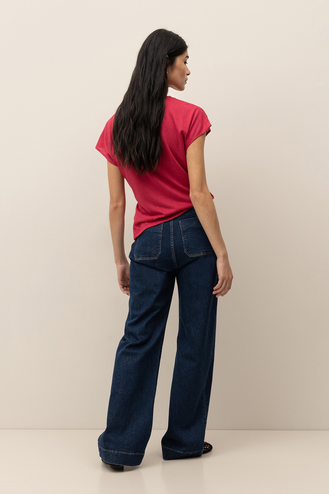 Jeans Wide Leg com Bolsos