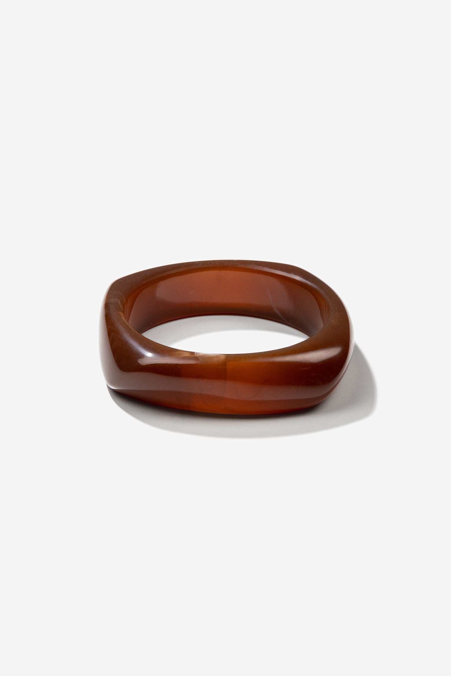 Pulsera marrn moderna