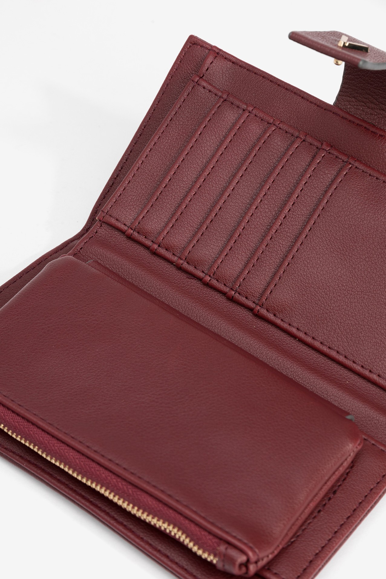 Porta-Moedas com Pala