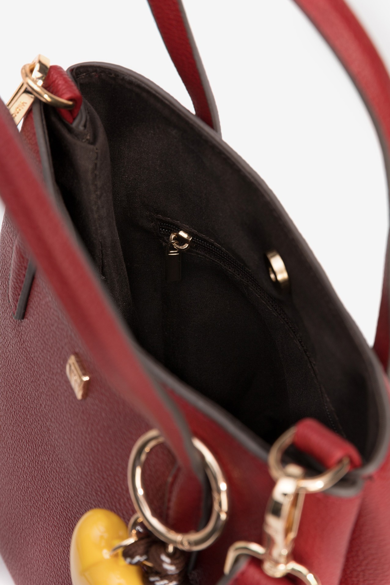 Mala City com Charm Corao