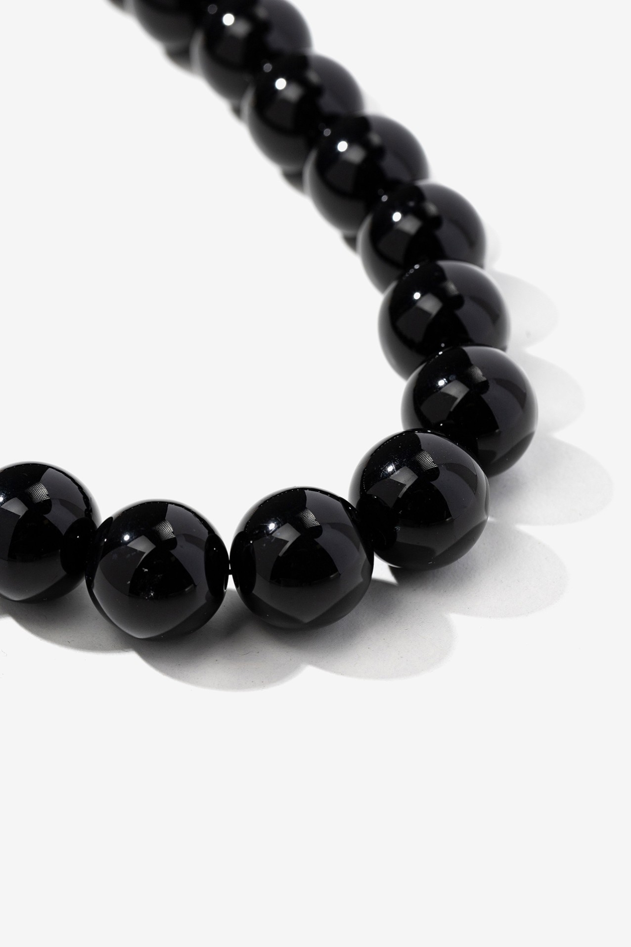 Colar de Esferas Pretas