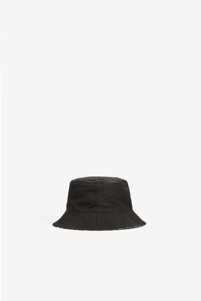 Chapéu reversível animal print Chapéu reversível animal print