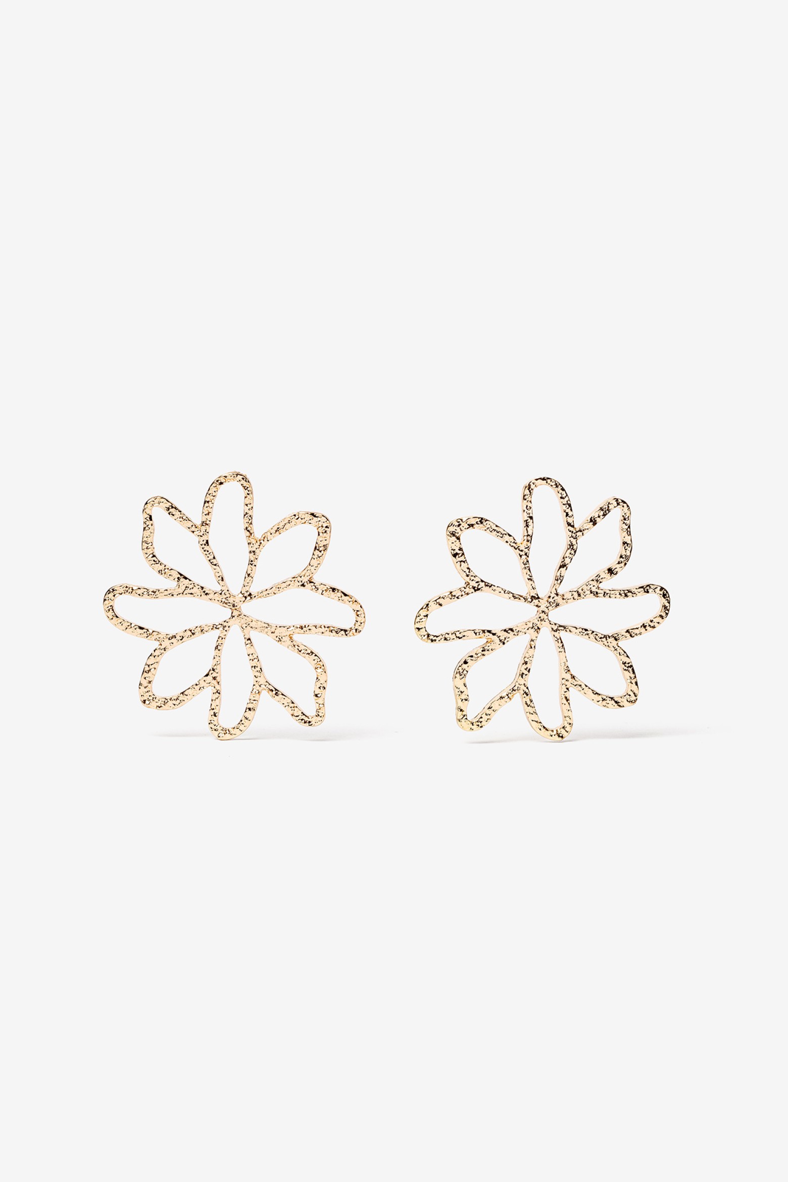 Pendientes flor dorados