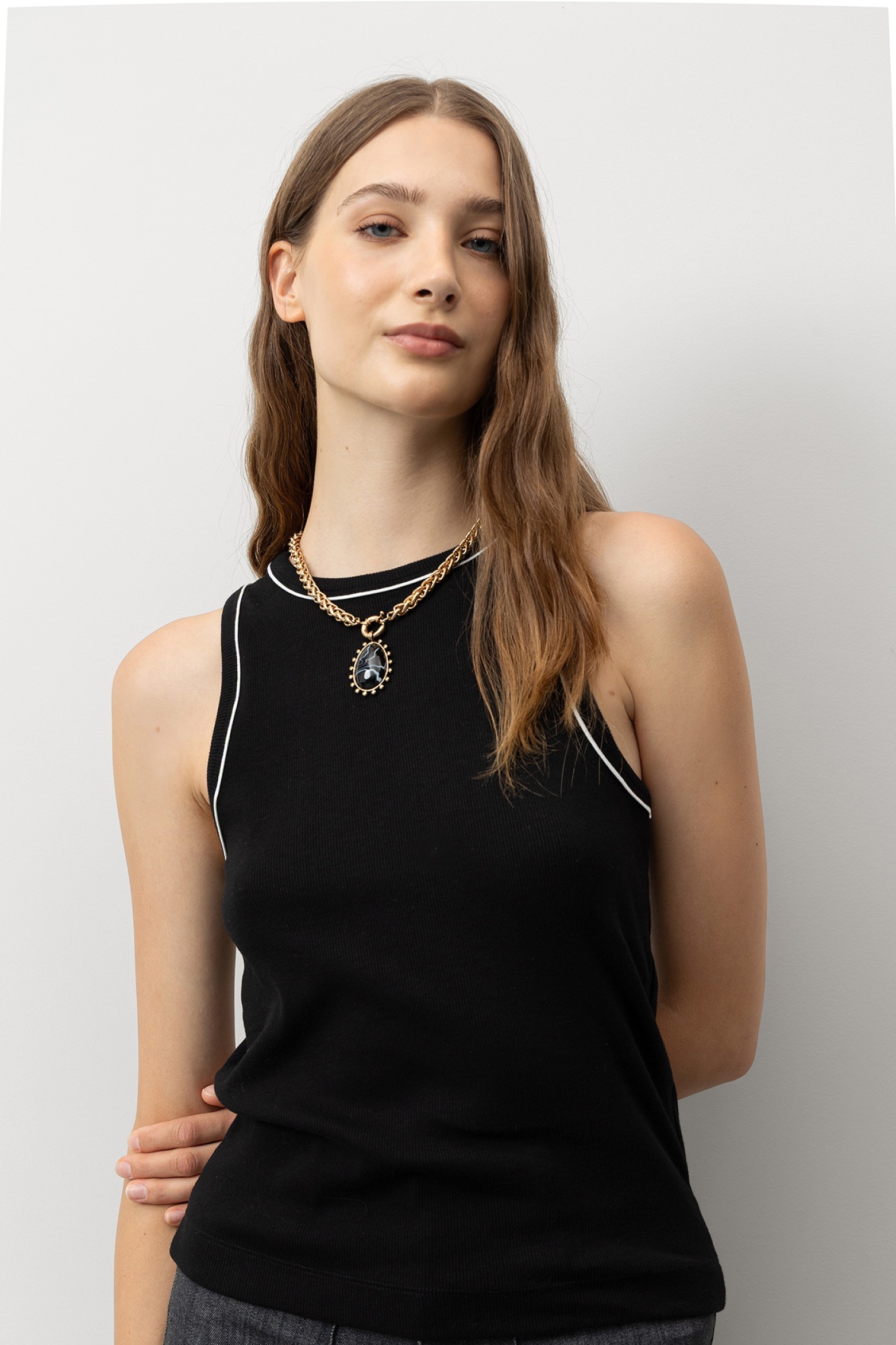 Top Halter com Contraste