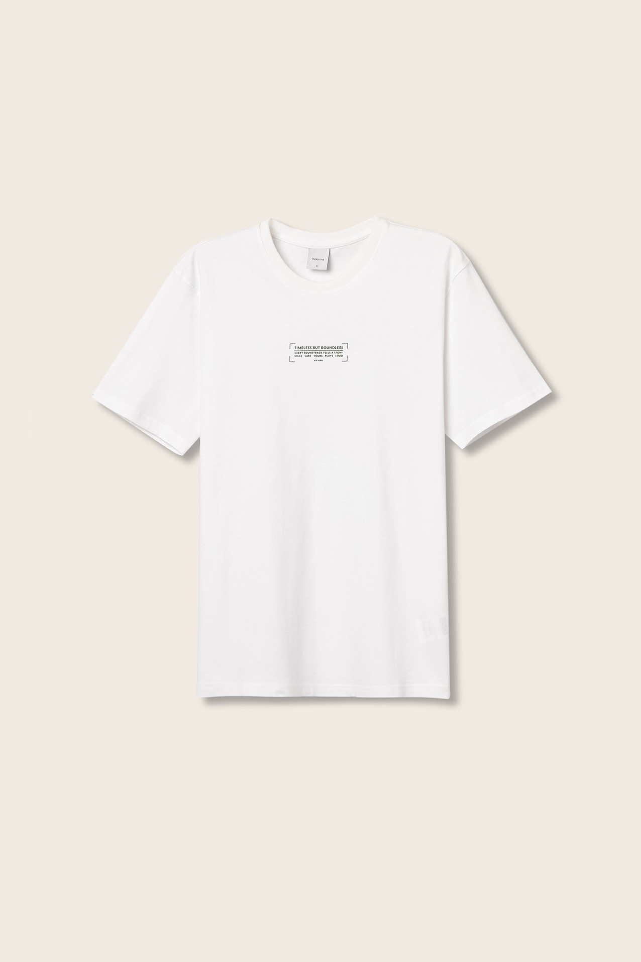 T-shirt com Mensagem em Relevo