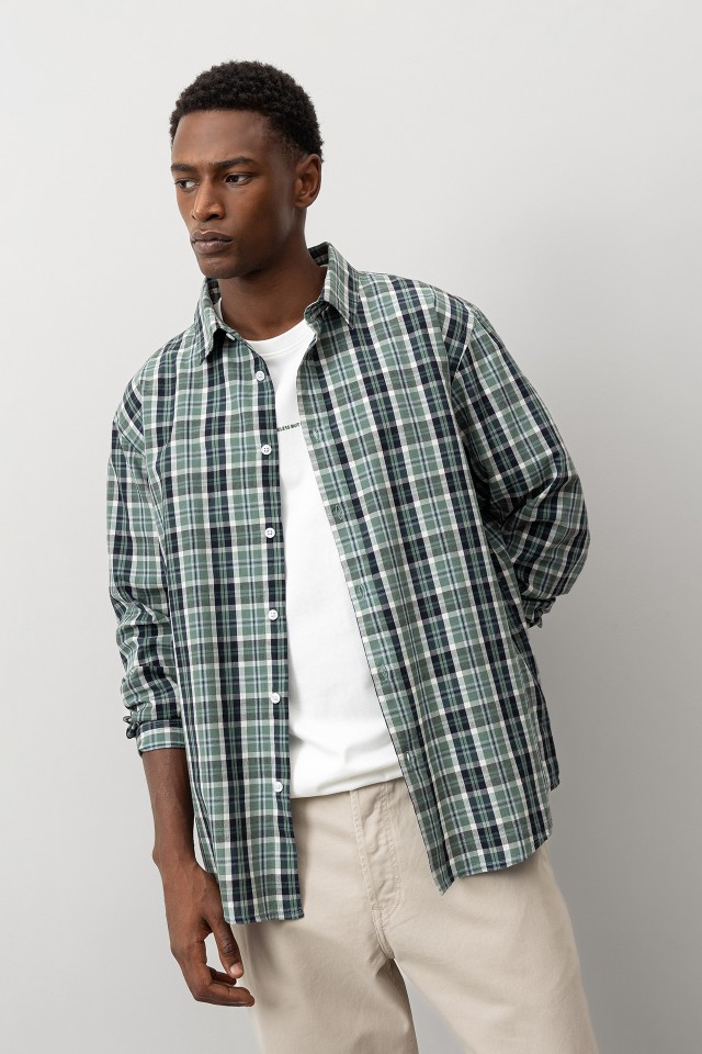 Relaxed Shirt with Plaid Print