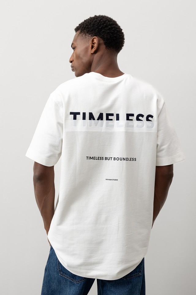 Relaxed Fit T-shirt with Embroidery