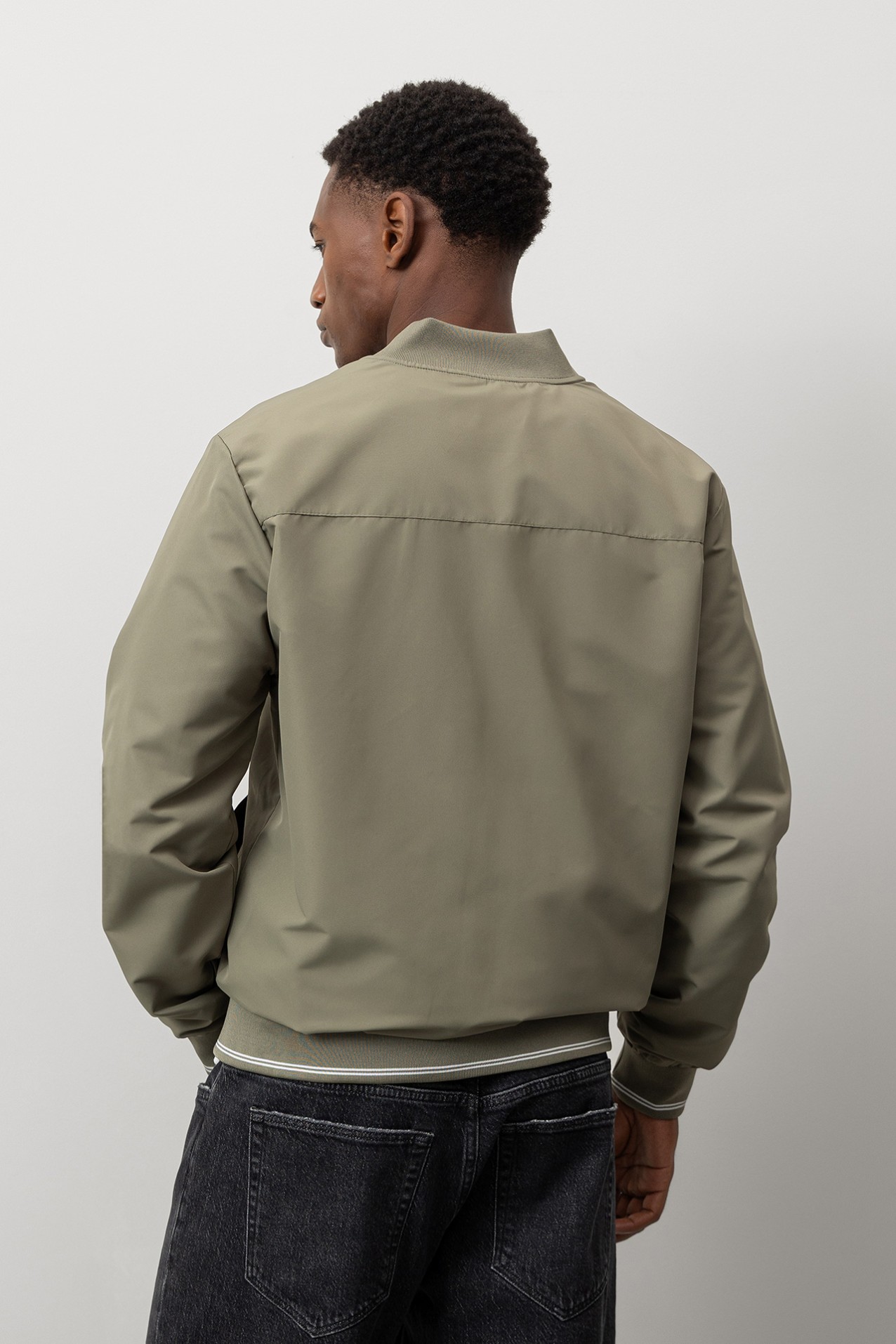 Casaco Bomber Regular Fit