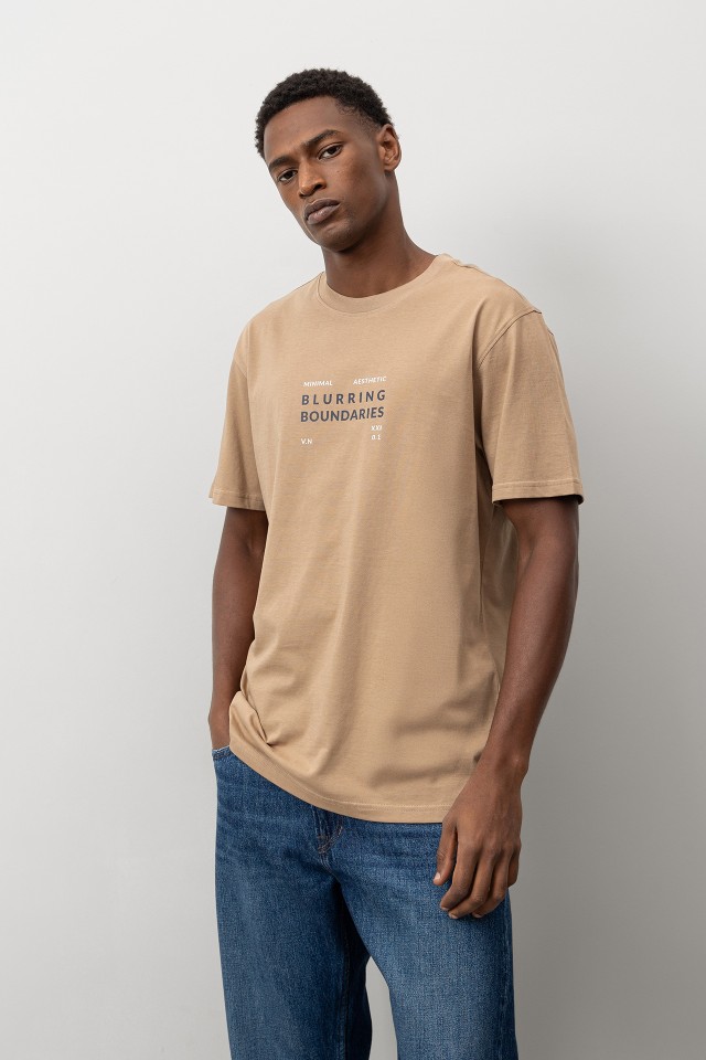 T-shirt Regular Fit com Estampado