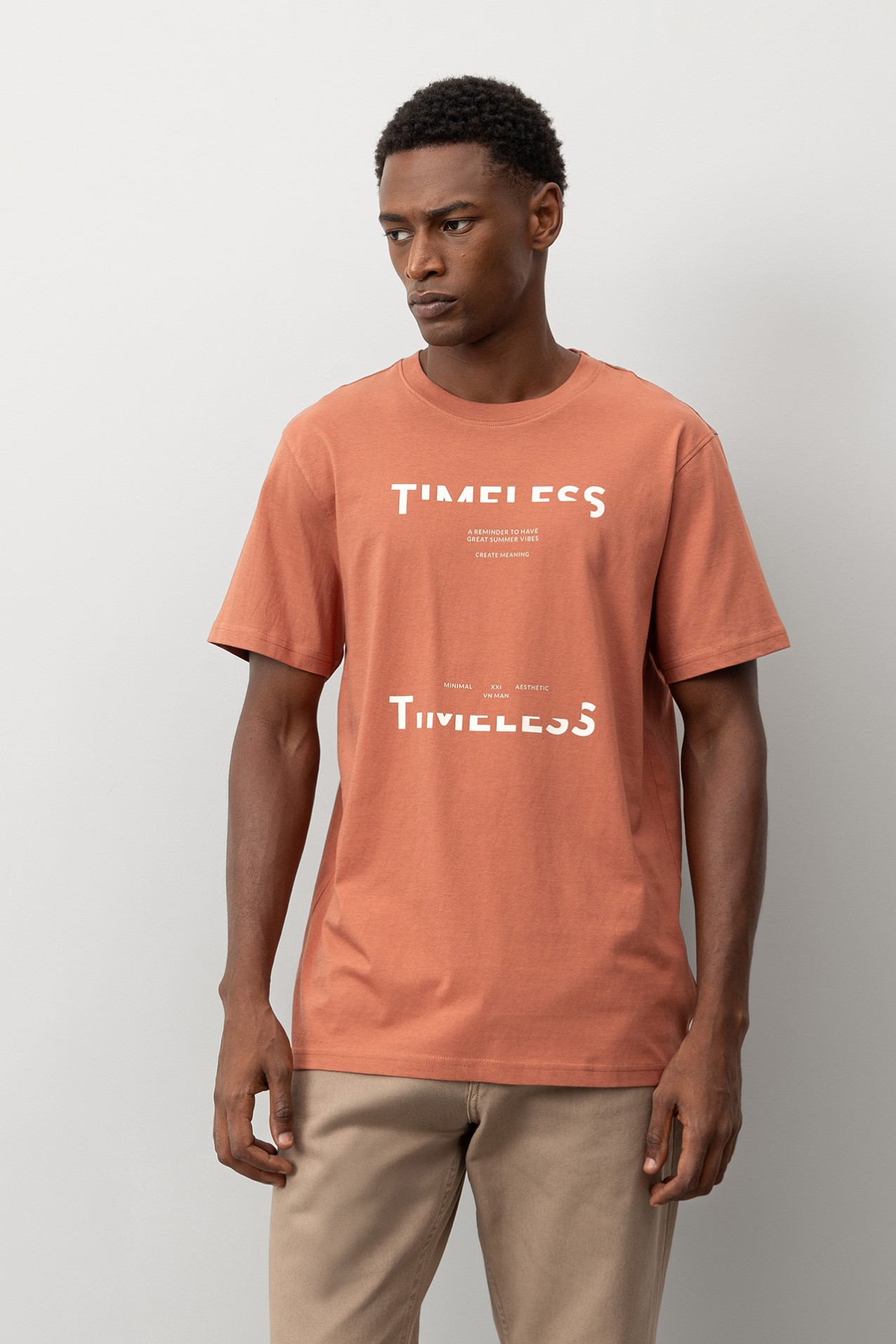 T-shirt Regular Fit com Estampado