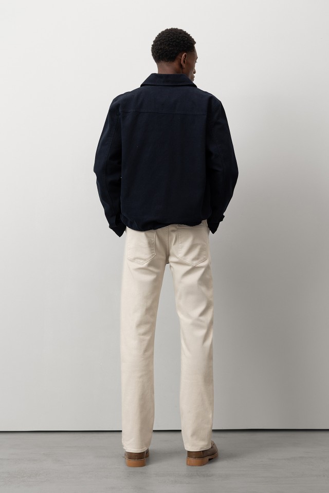 Jeans Munich Corte Comfort Fit Jeans Munich Corte Comfort Fit
