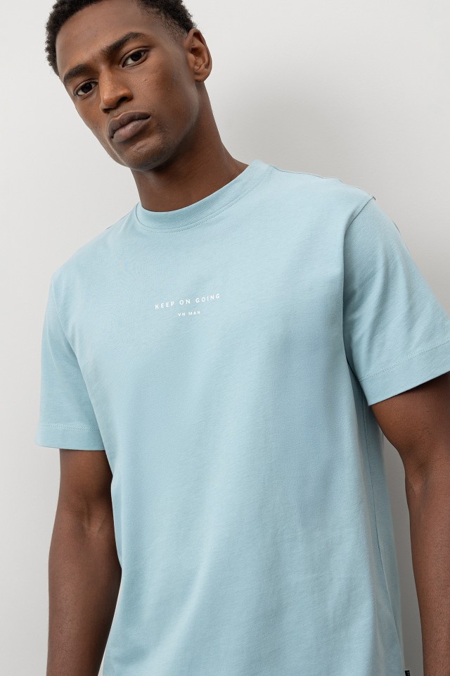 T-shirt com Costas Estampadas