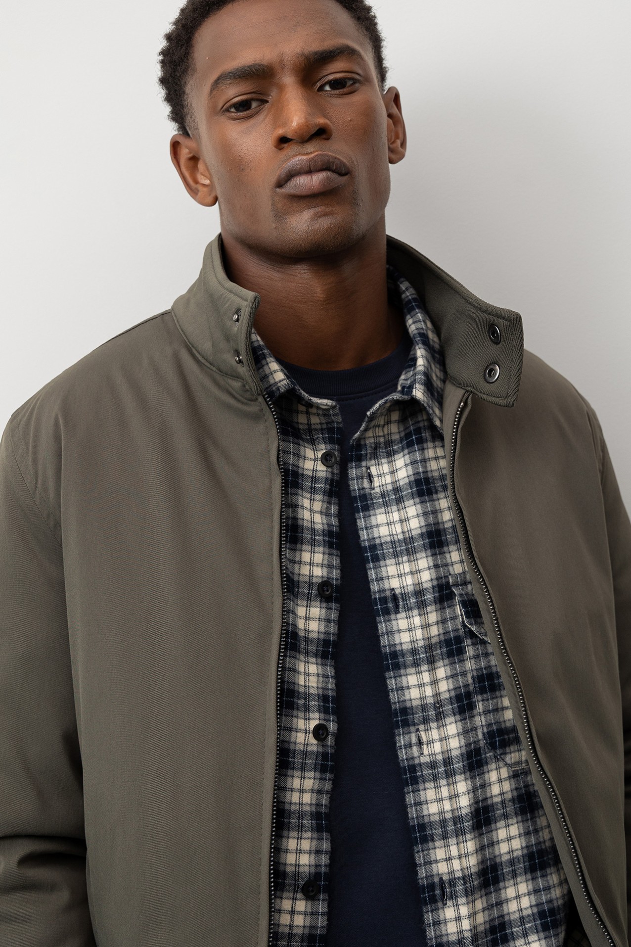 Casaco Acolchoado com Gola Alta