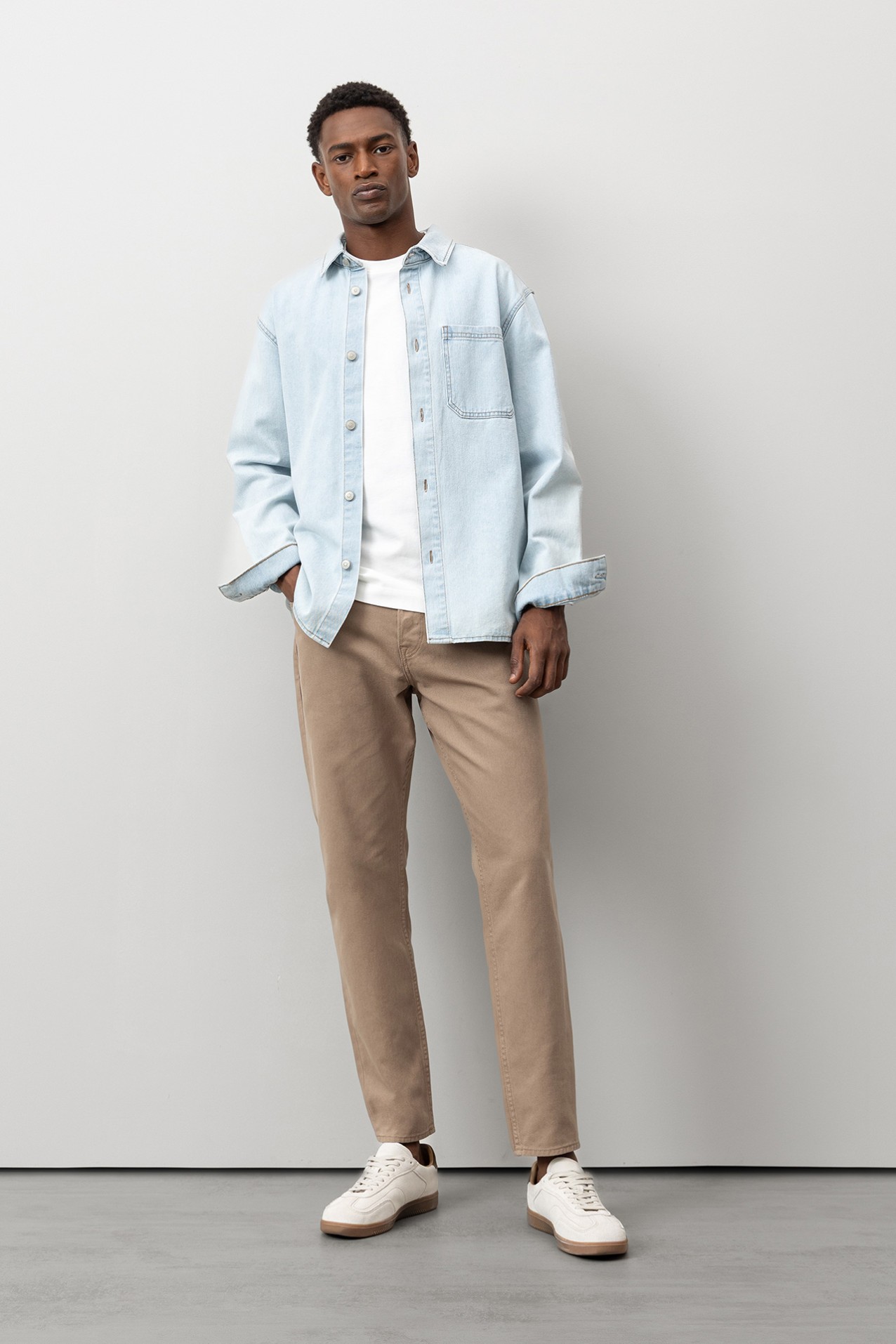 T-shirt Estampada com Relevo