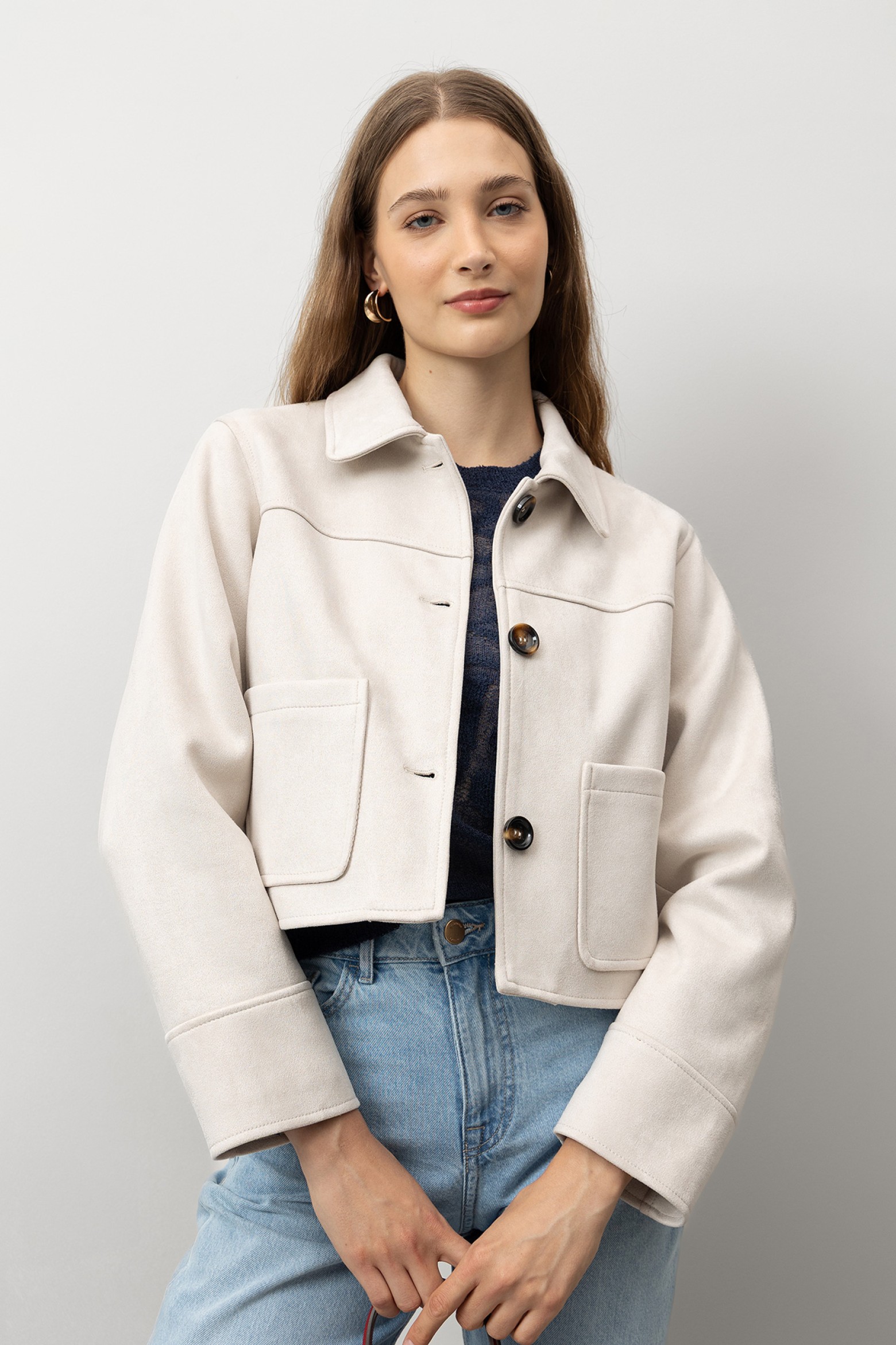 Chaqueta Corta con Efecto Ante