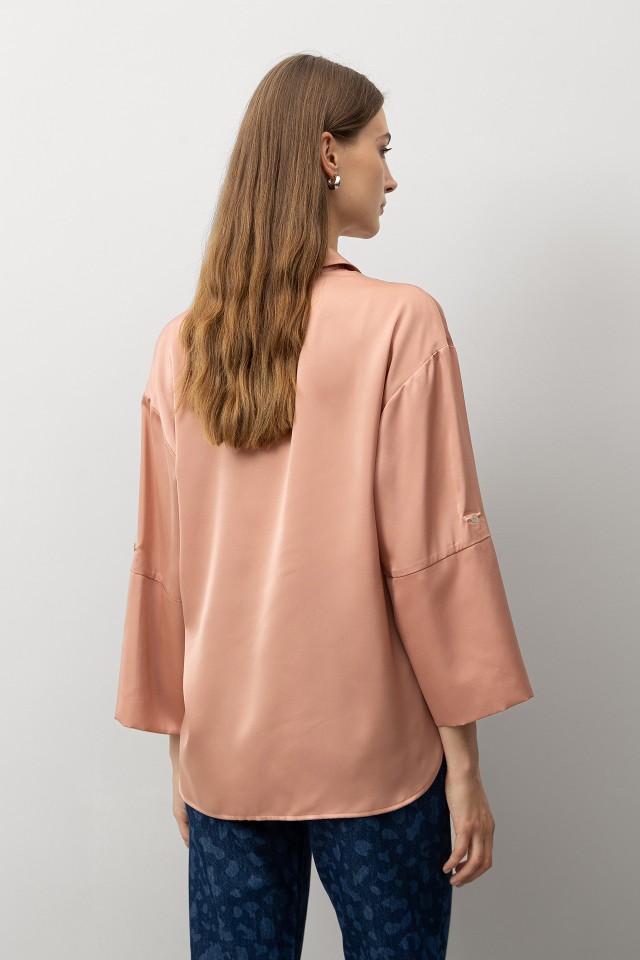 Relaxed Shirt with Floral Print Relaxed Shirt with Floral Print