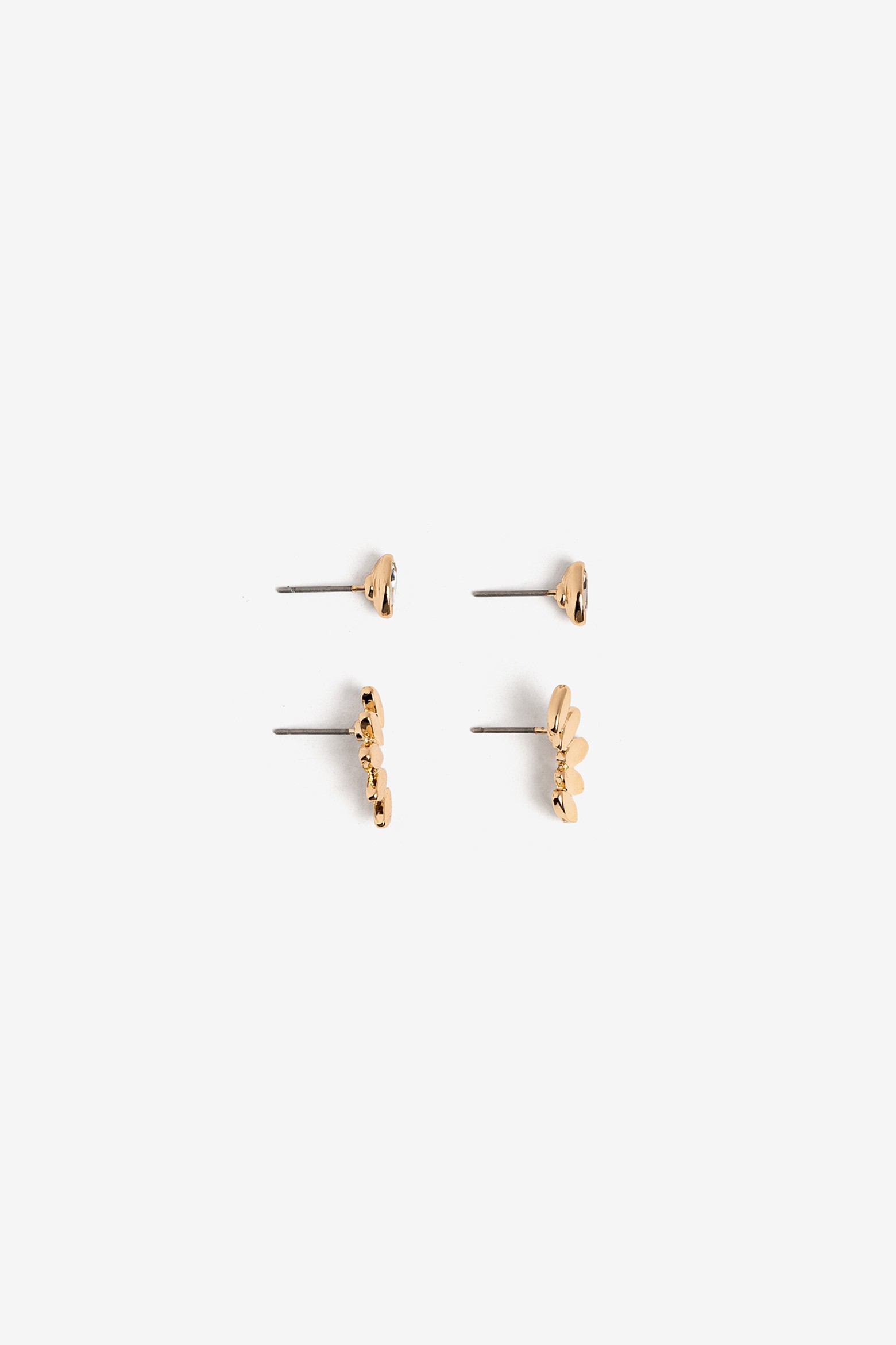 Pendientes dorados minimalistas