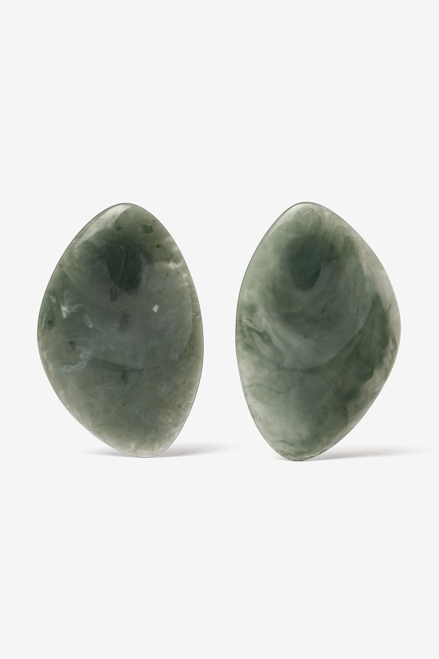 Pendientes de tono verde