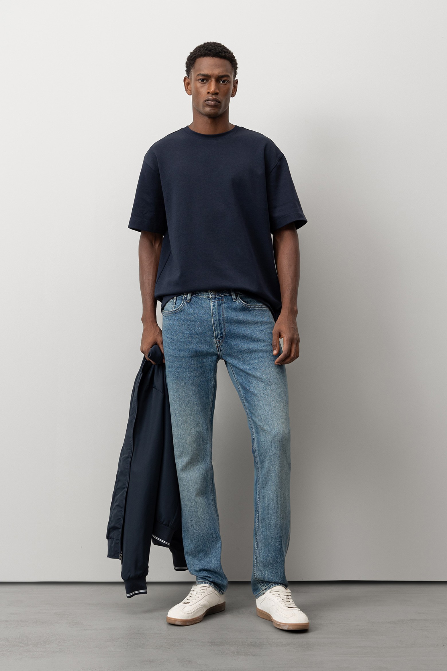 Munich Comfort Fit Jeans
