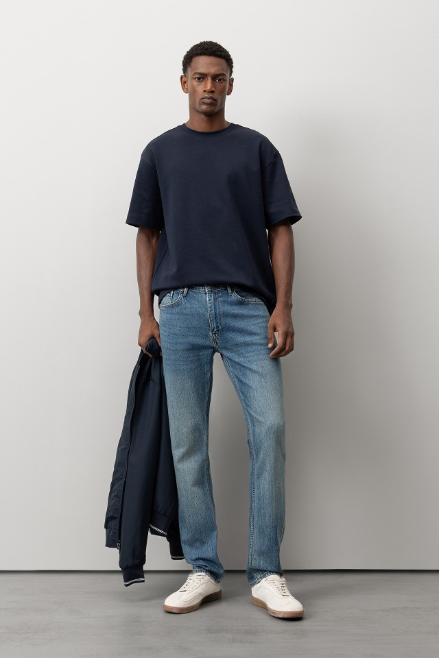 Munich Comfort Fit Jeans