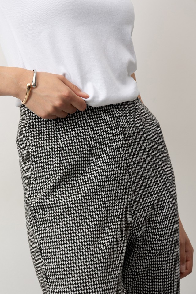 Slim Fit Patterned Trousers Slim Fit Patterned Trousers