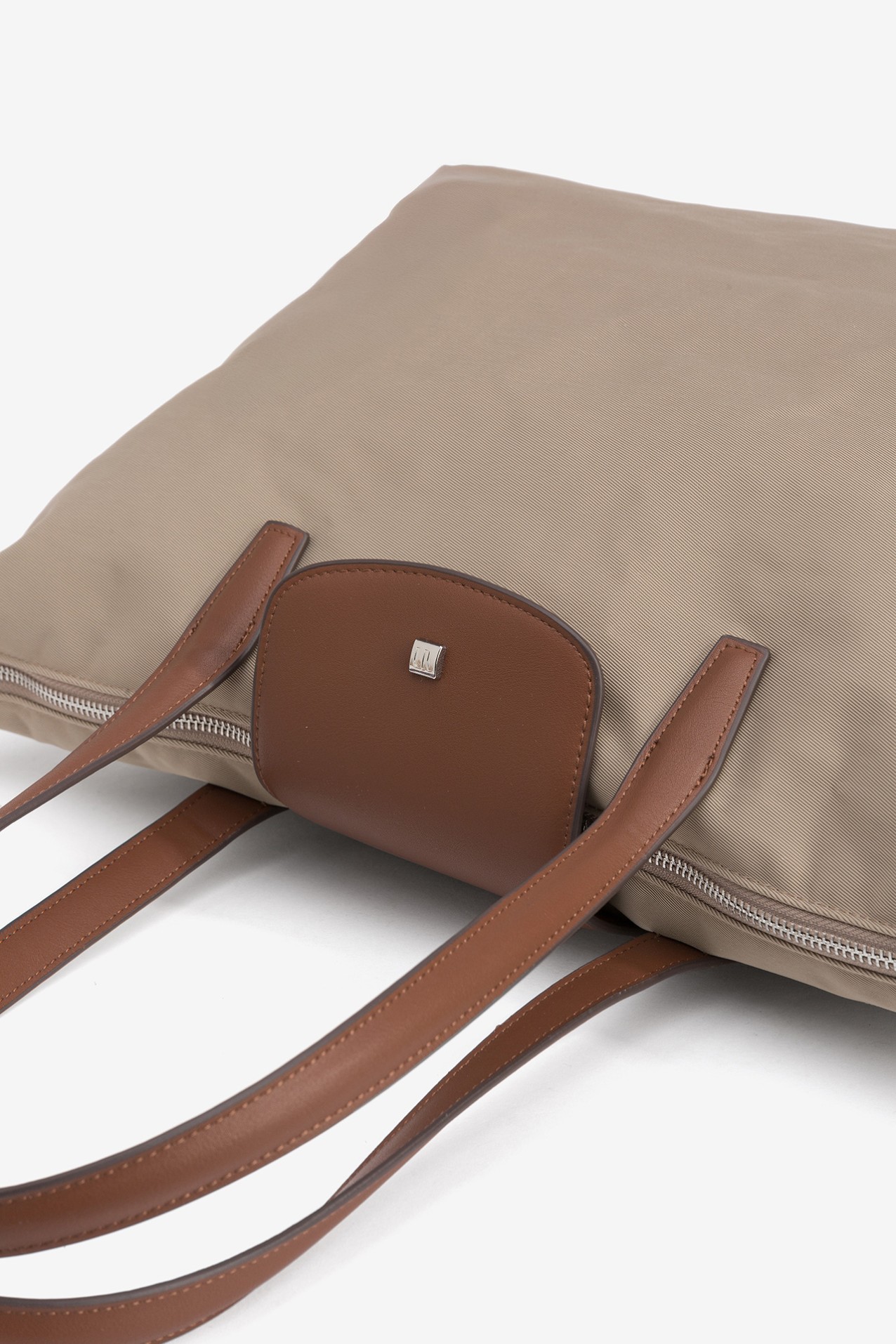 Mala Shopper de Nylon Combinada