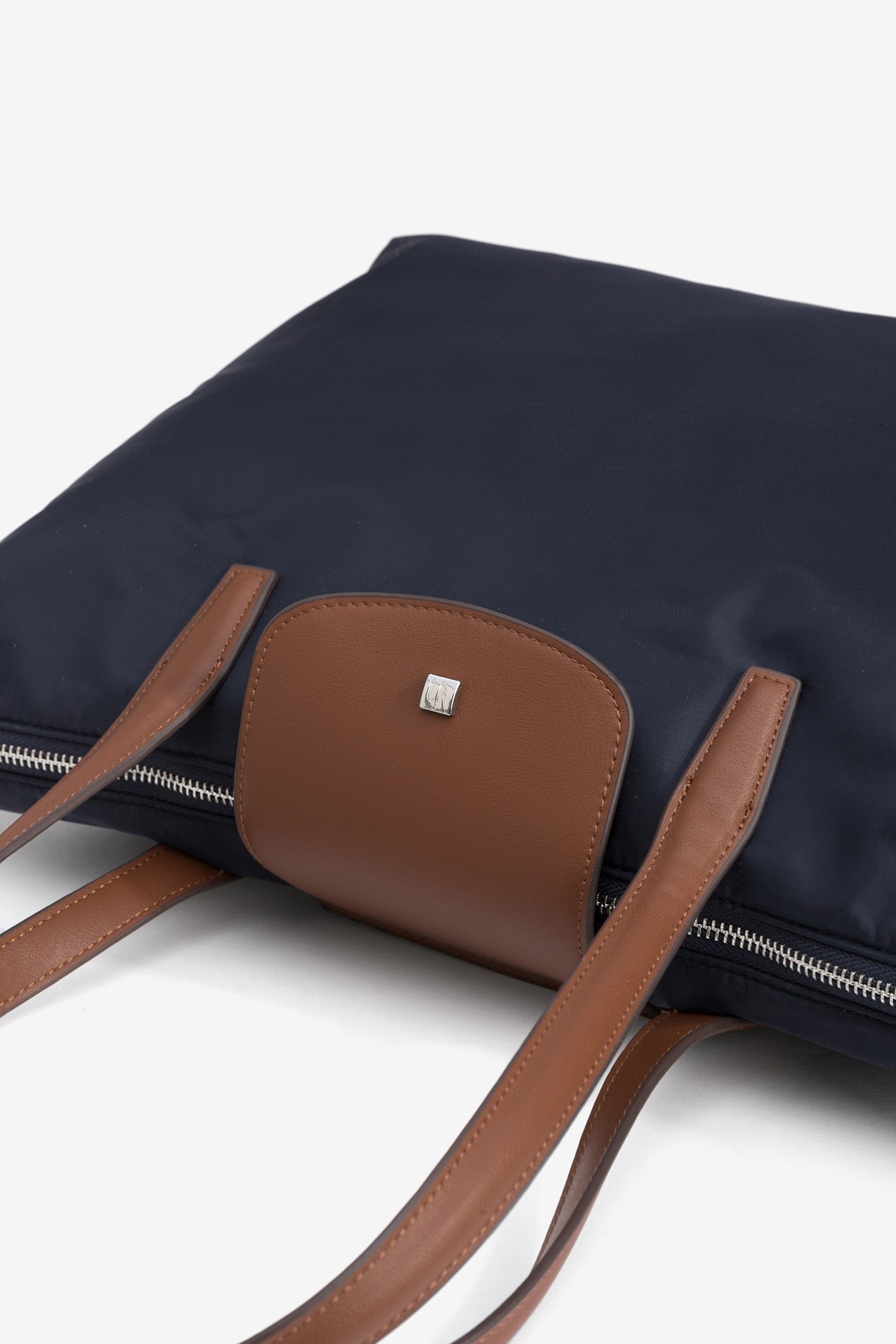 Mala Shopper de Nylon Combinada