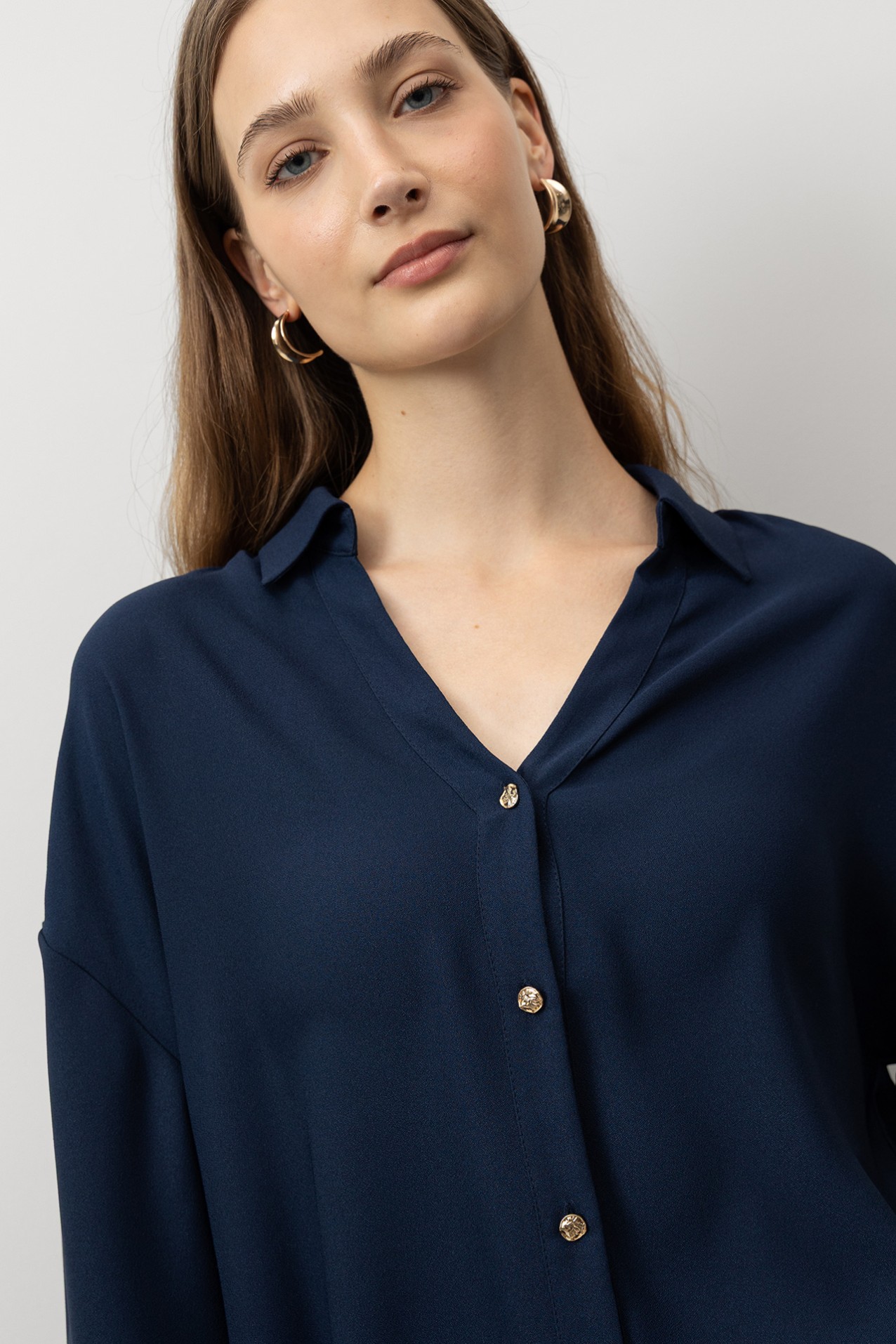 Camisa Relaxed com Botes Metlicos